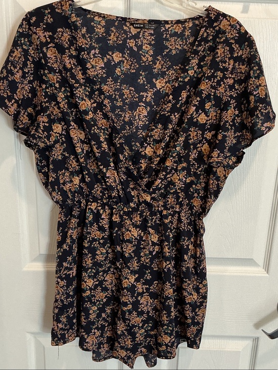 SHEIN Pants - SHEIN Black Floral Short Sleeve Romper